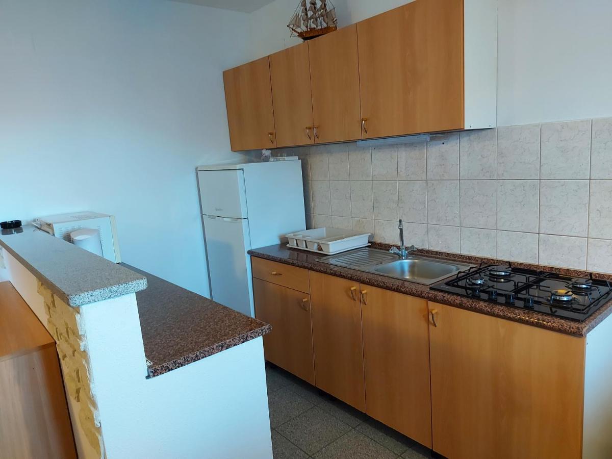 Apartmani Tatjana โอครูกกอร์นญี ภายนอก รูปภาพ